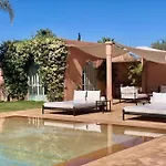 Villa Ava